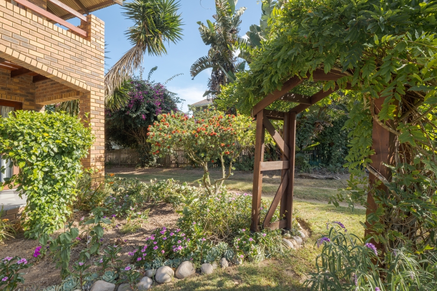 4 Bedroom Property for Sale in The Island Western Cape